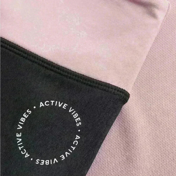 H&M Girl 2-piece DryMove™ Sports Set Light pink Active Vibes Size  12-14 - Picture 2 of 8